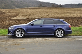 audirs6_24.JPG