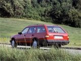 Mercedes S124 1986 (1).jpg