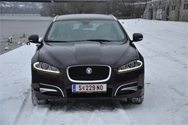 jaguar_xf_sportbrake_06.JPG