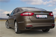 Ford Mondeo Vignale 212.jpg