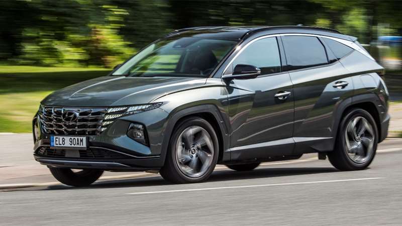 TEST Hyundai Tucson 1.6 T-GDI PHEV: Potichu a úsporně. Ale za nemalou cenu