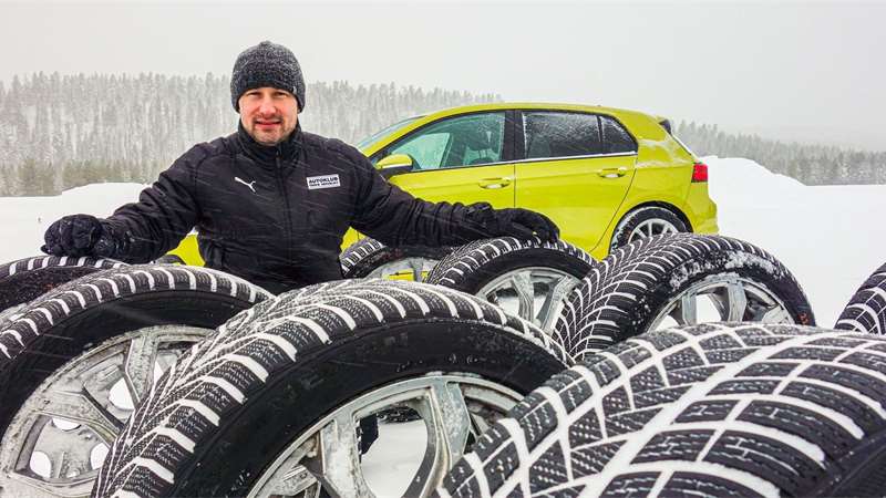 Nejlepší zimní a celoroční pneumatiky na Škodu Octavia jsou z Německa a Francie. Dokázal to český test