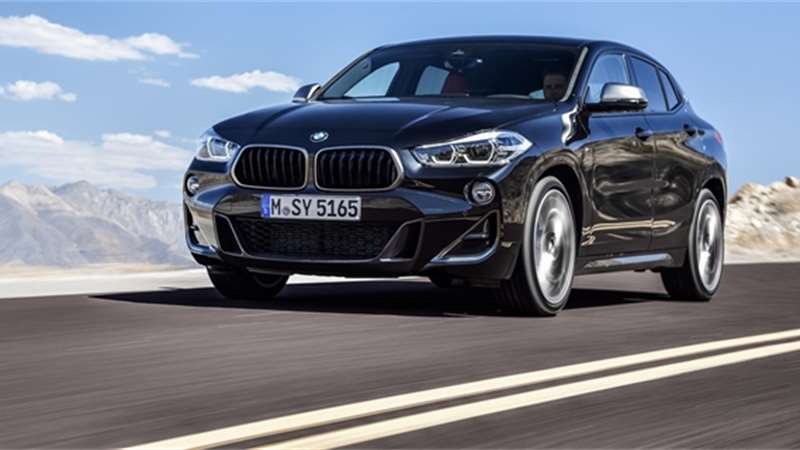 BMW X2 M35i oficiálně! Má čtyřválec a 306 koní. Stovku zvládne pod 5 s