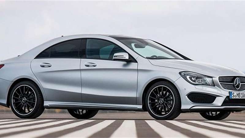 Mercedes-Benz CLA: nový snímek a omluvená absence v Detroitu