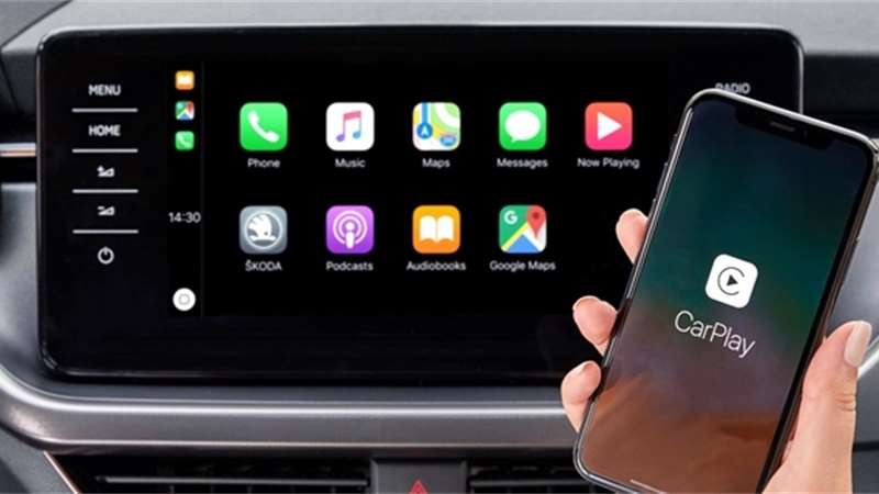 Apple CarPlay bez kabelu už umí BMW, Audi i Škoda Kamiq. Tak proč ne ostatní? 