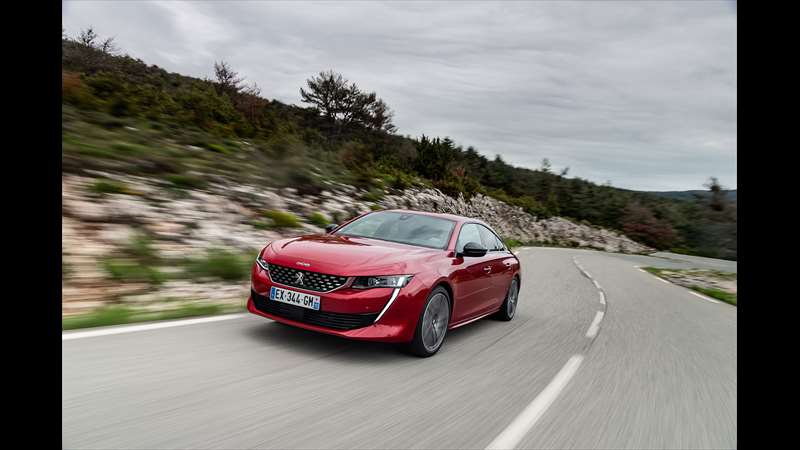 Nový Peugeot 508 přijíždí na český trh