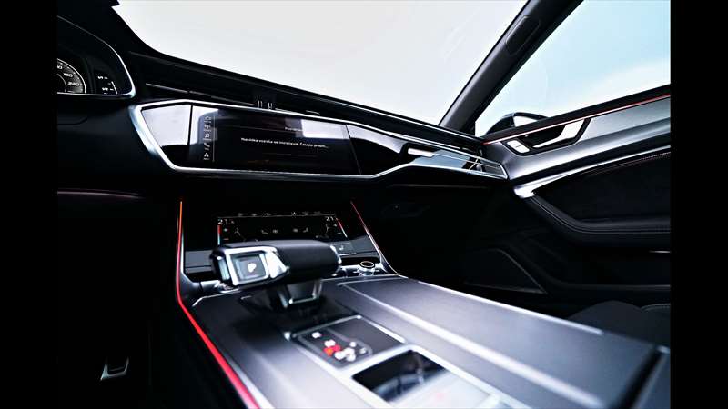 | Audi A7 Sportback 50 TDI quattro Foto: stealth01,  Akcelerace Videoblogy 