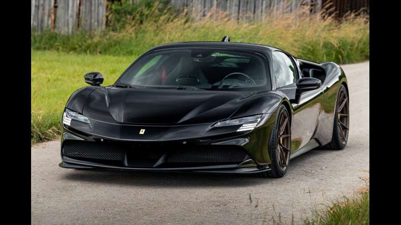 I tady se však německý Novitec rozhodl ústrojí lehce okořenit, snad z pouhé tradice dlouholetého úpravce. | Novitec Ferrari SF90 Stradale Zdroj: Novitec