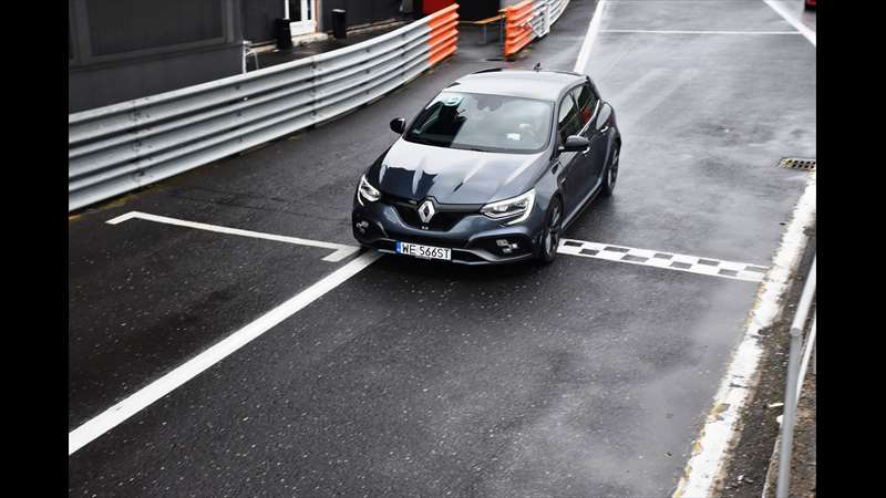  | Renault Mégane R.S. na okruhu v Mostě