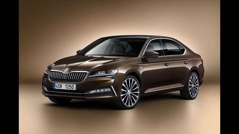 | Škoda Superb 2019 facelift Laurin & Klement